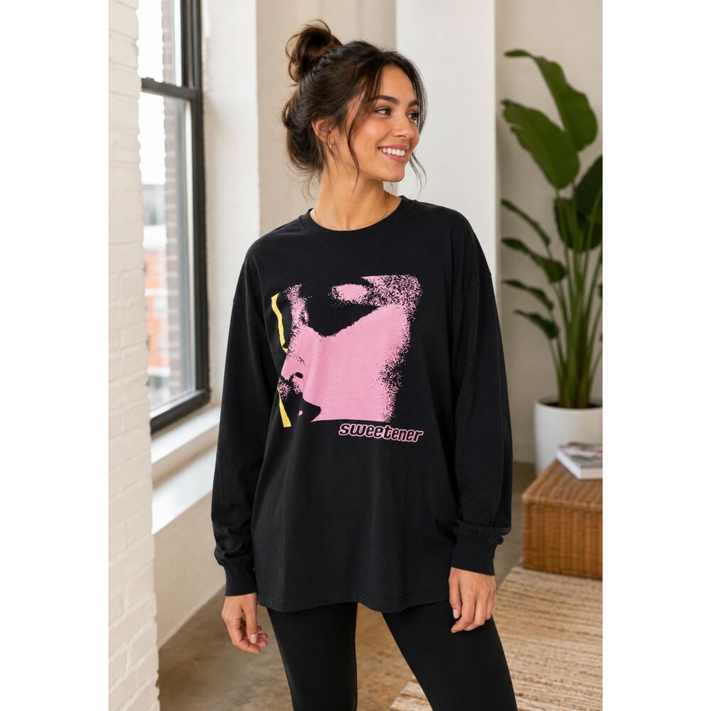 Ariana Grande Sweetener Tour 2020 Long Sleeve Black Concert Tee Women's Medium